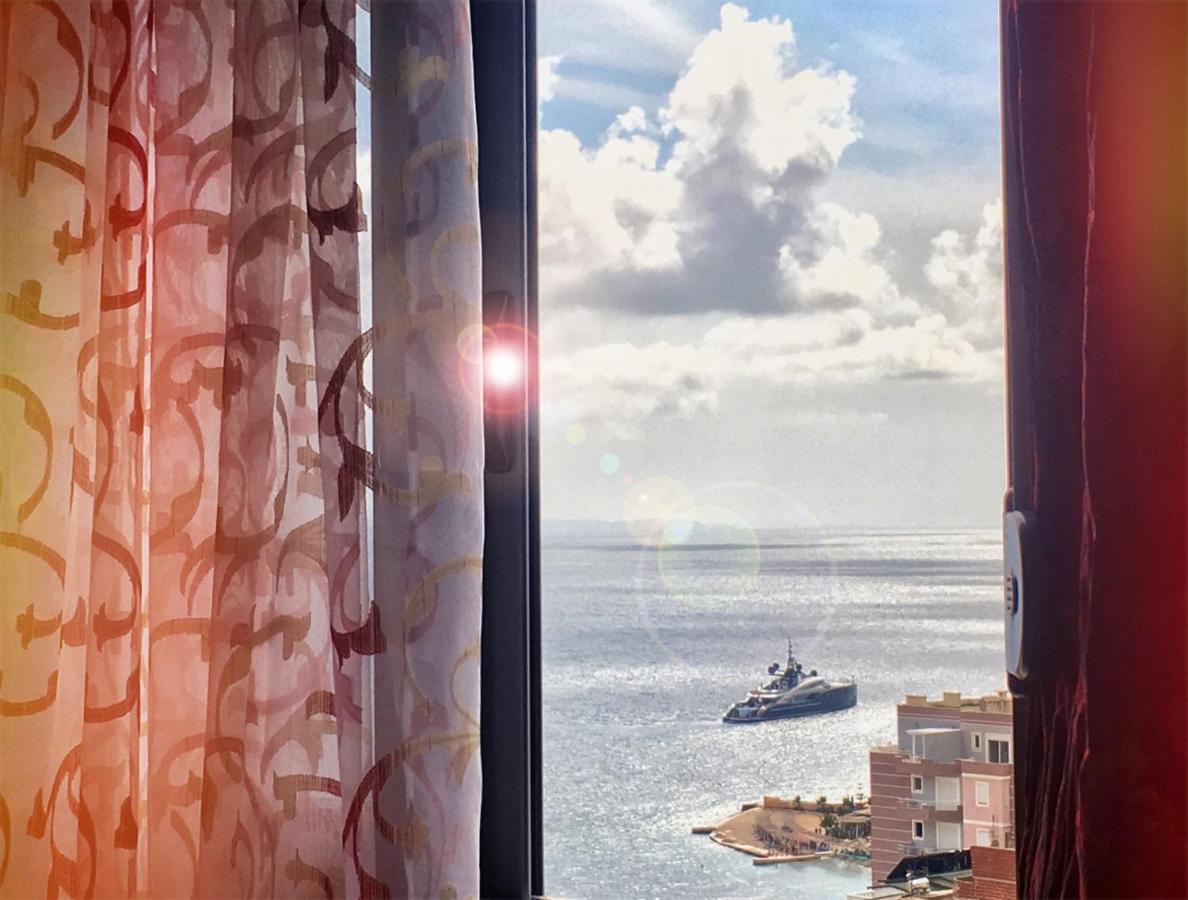 Luxury Holiday In Royal Apartment For King And Queen Saranda Kültér fotó