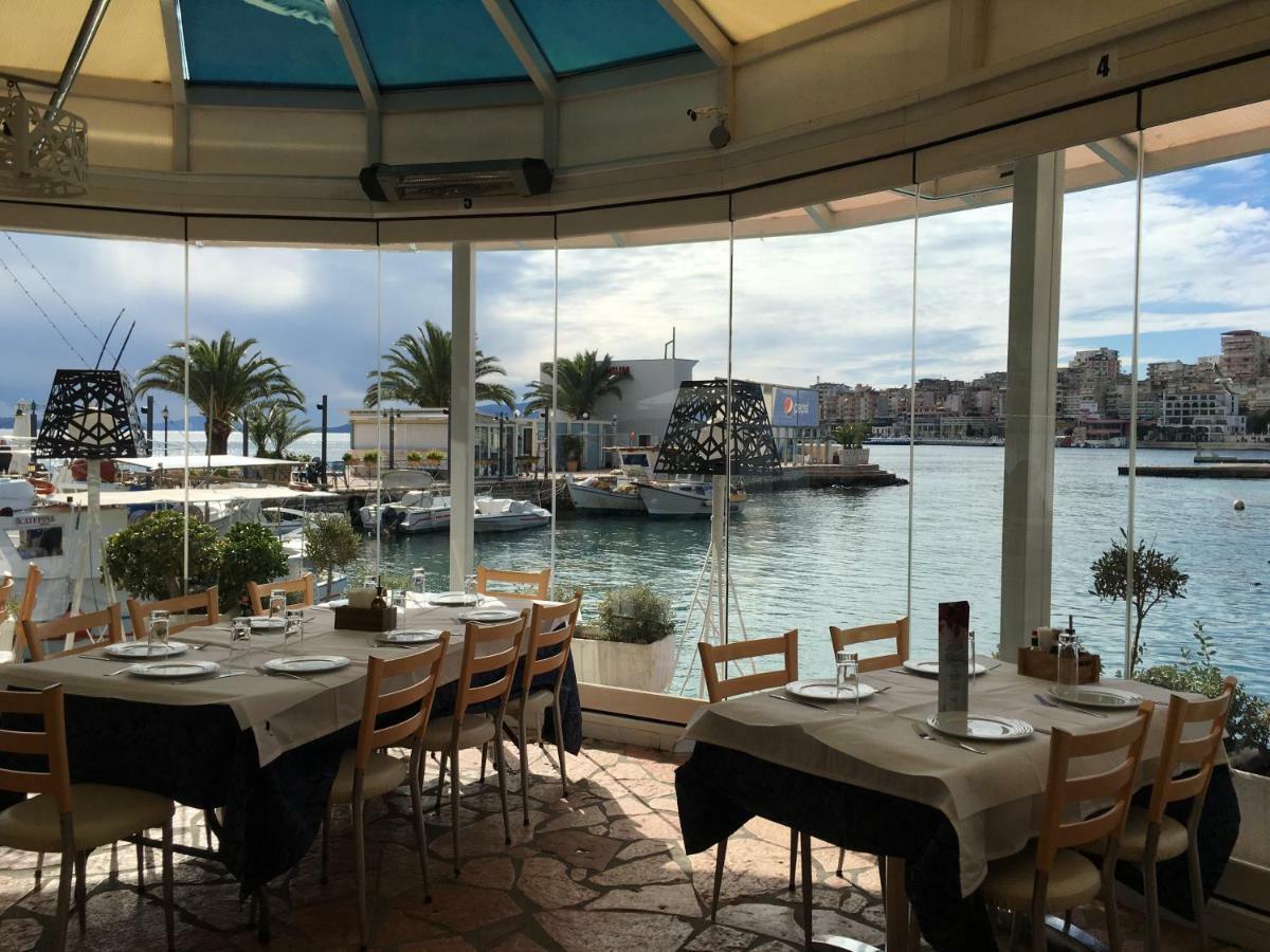 Luxury Holiday In Royal Apartment For King And Queen Saranda Kültér fotó